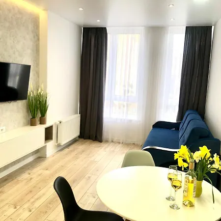 Osapart Vip Apartment In A Complex Semycvit Львов Экстерьер фото