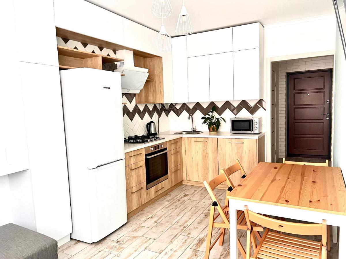 Osapart Vip In A Complex Semycvit Apartment Lviv